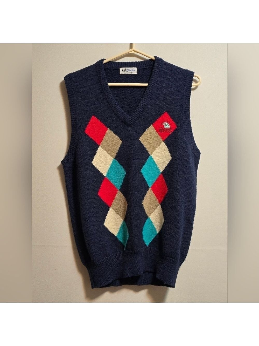 Vintage Hetcher vneck active sportwear knit vest color navy size